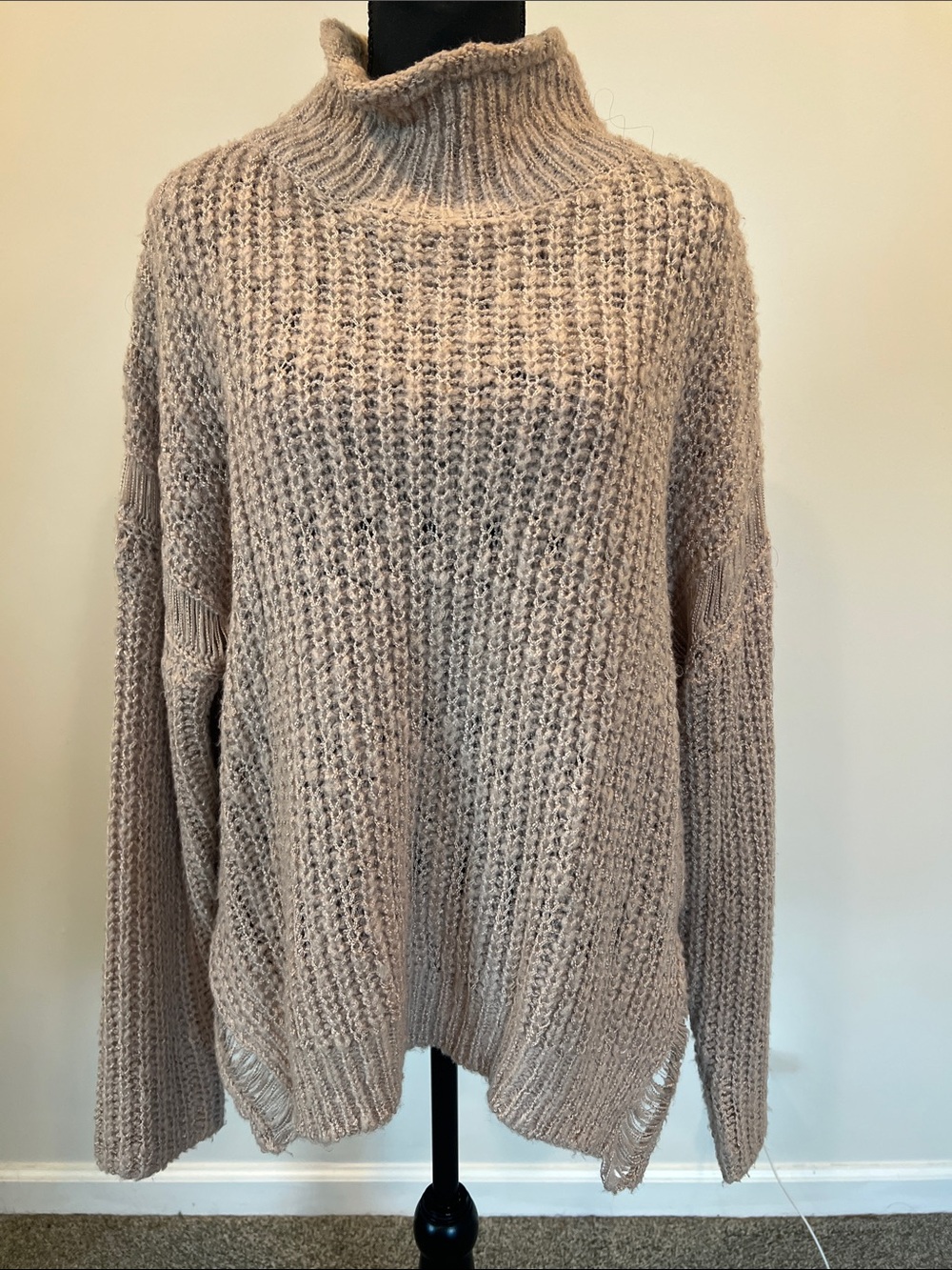 POL Oversized Chunky Knit Turtleneck Sweater in Light Taupe